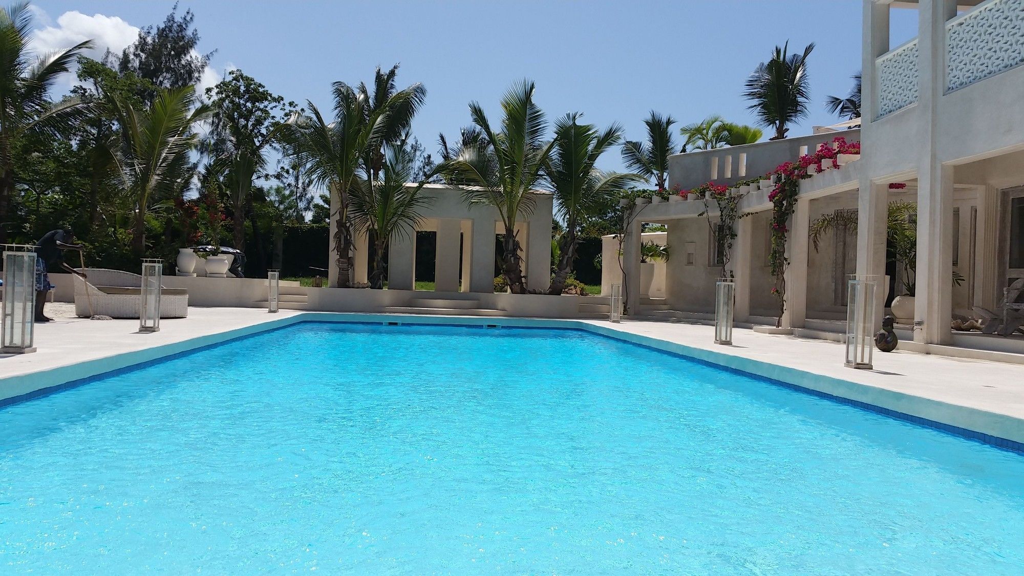The Villa Luxury Suites Hotel Diani Beach Exteriör bild